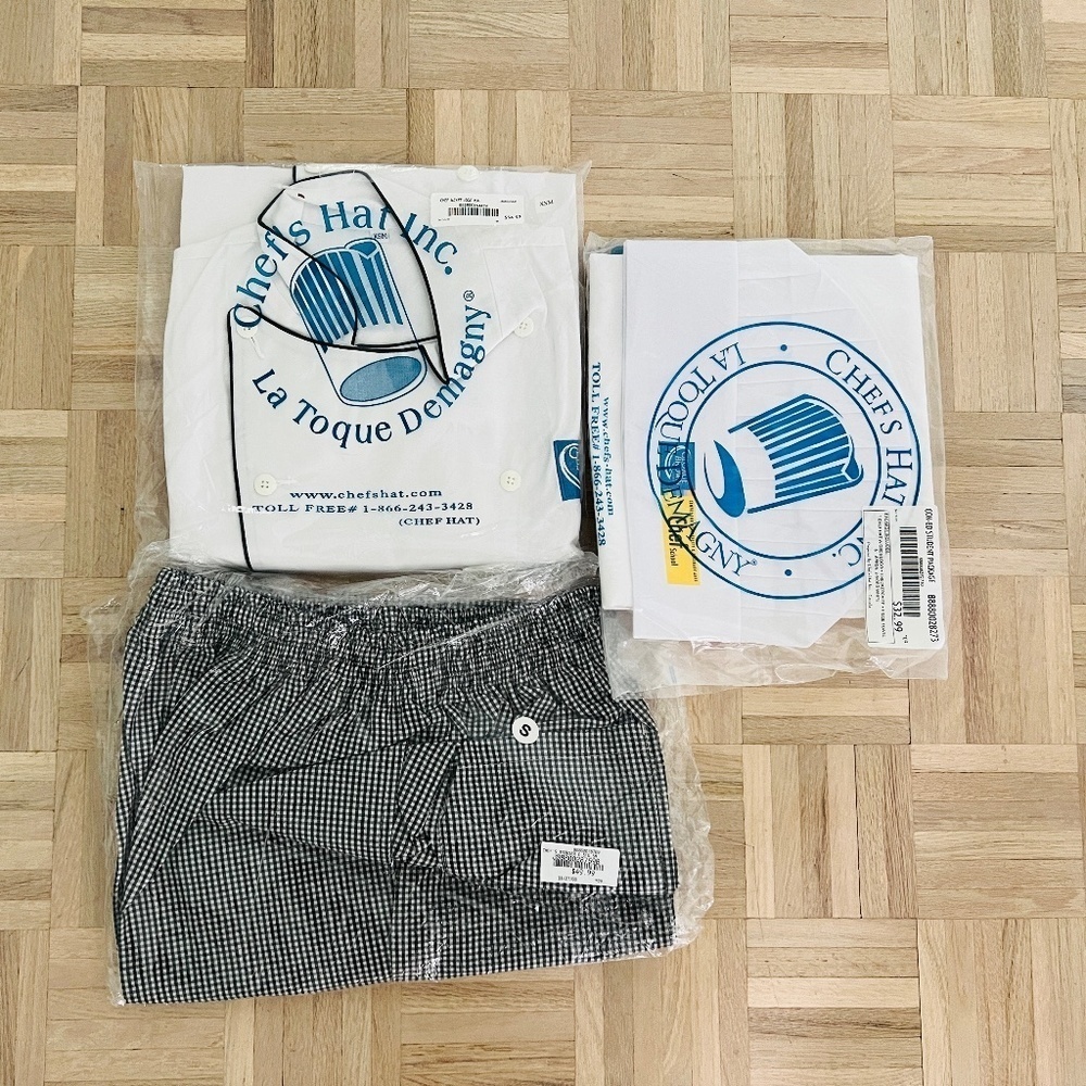 George Brown College Chef Uniform - Unisex, Brand New and Sealed in Package!
